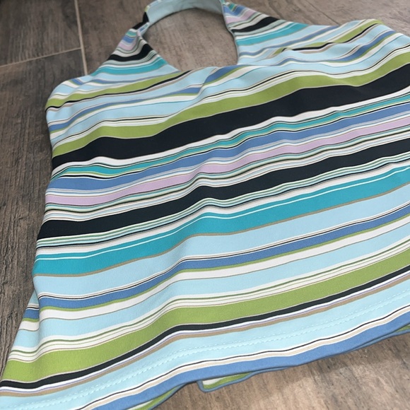 The Limited Y2K Striped Halter Top - Picture 3 of 7